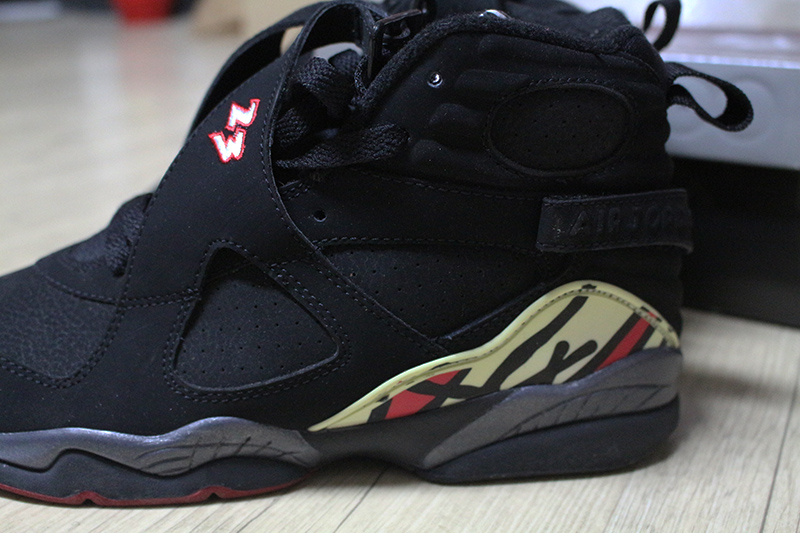 tan jordan 8