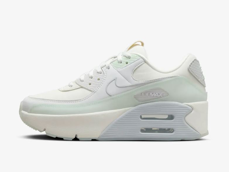 W Nike Air Max 90 LV8 Sail Summit White Photon Dust Barely W Nike Air Max 90 LV8 Sail Summit White Photon Dust Barely